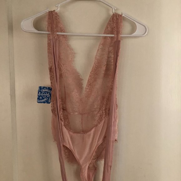 NWT Free People Showoff Lace Bodysuit XS, S, M, L - Picture 6 of 7